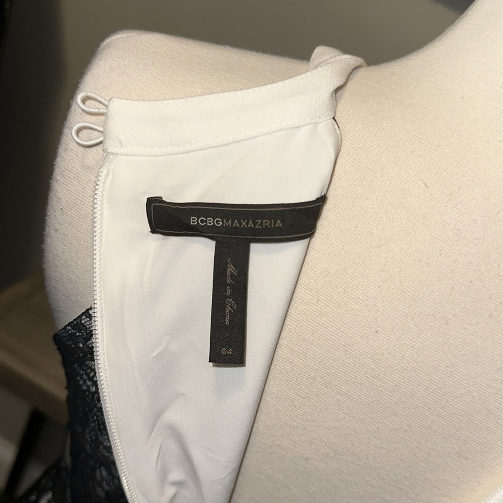 Sold BCBGMaxAzria Leyla Lace Halter Black & White Dress EUC - Picture 6 of 7